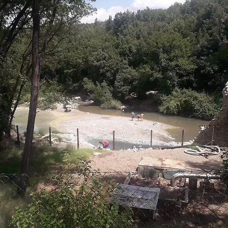 La Casa Di Dino ,pari Pari